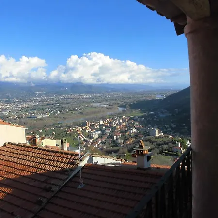 Frühstückspension Sotto Il Castello Trebiano