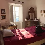 Bed and Breakfast Sotto Il Castello Trebiano