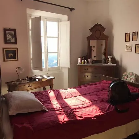 Bed & Breakfast Sotto Il Castello Trebiano