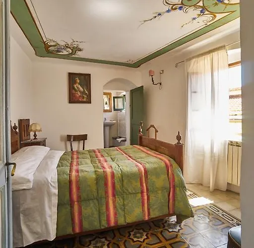 Bed and Breakfast Sotto Il Castello Trebiano